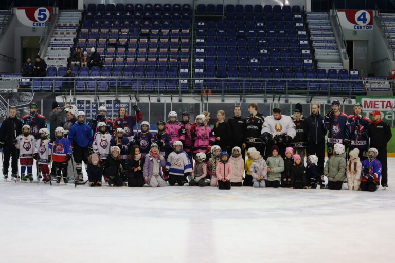 Жаночы хакейны ўікэнд